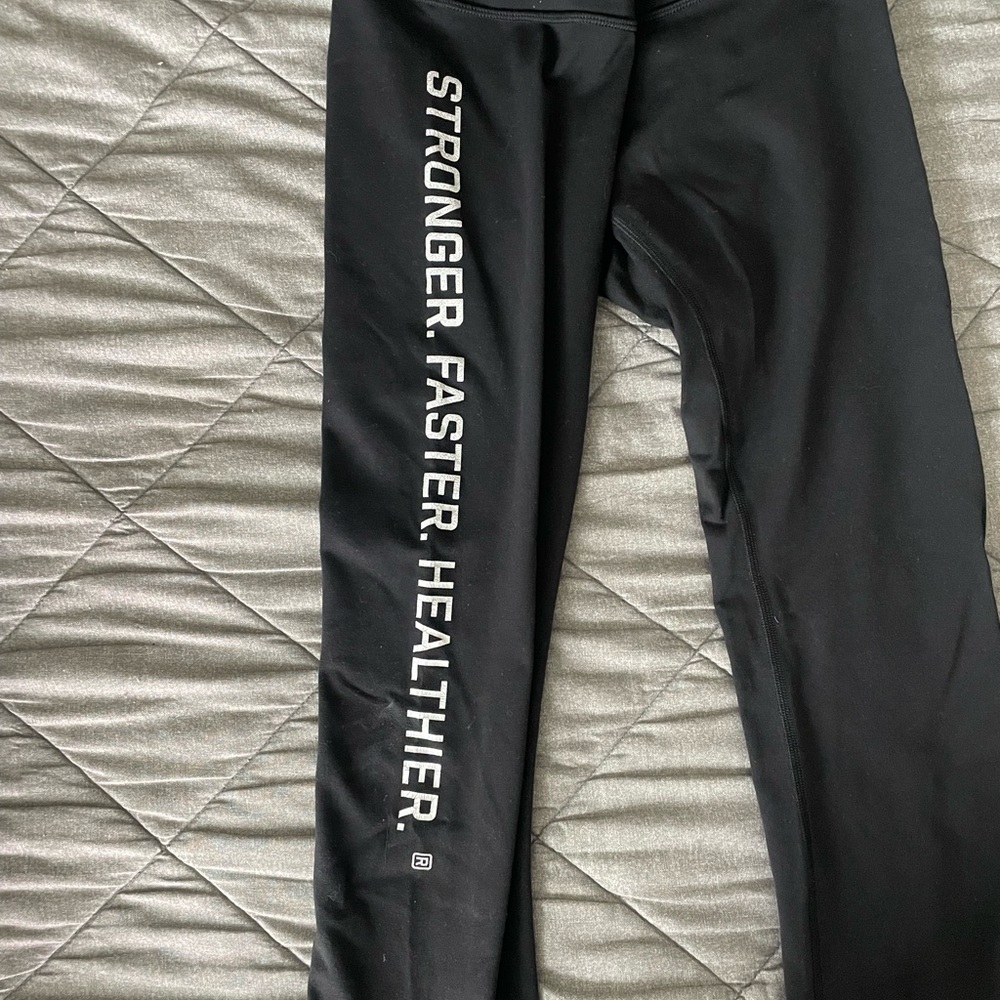 Black Athletic Leggings with Motivational Text